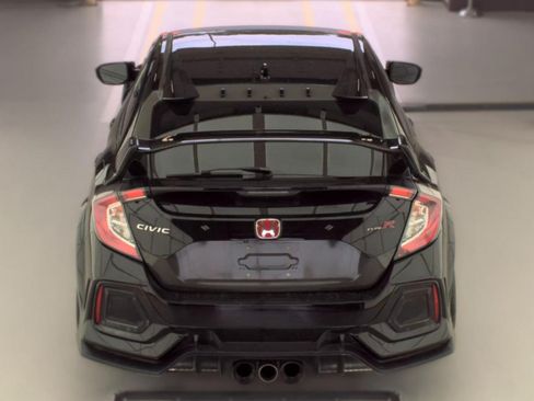 Used 2019 Honda Civic Type R image 6