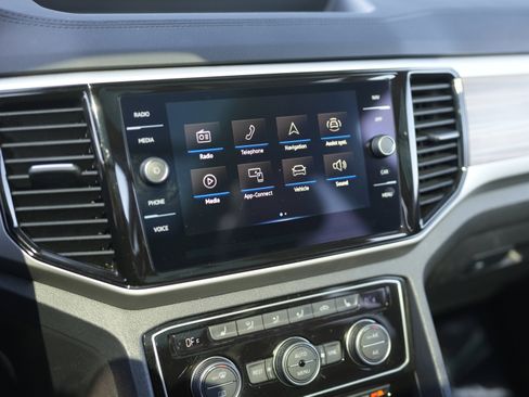 Certified 2023 Volkswagen Atlas SEL image 14