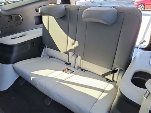 New 2026 Hyundai Ioniq 9 SEL image 18