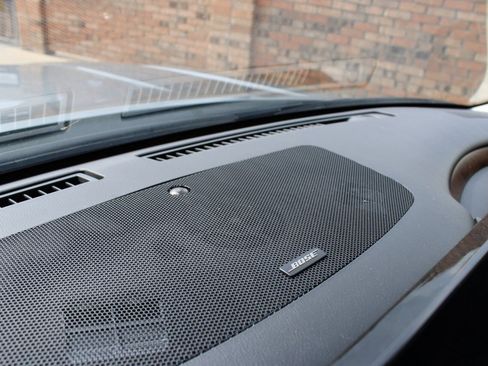 Used 2023 Nissan Armada SL w/ Captain's Chairs Package image 31