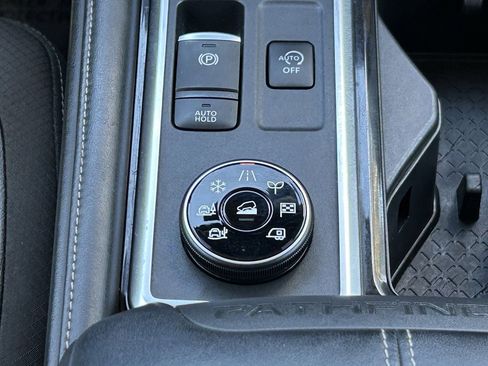 Certified 2023 Nissan Pathfinder SL AWD/4WD image 25