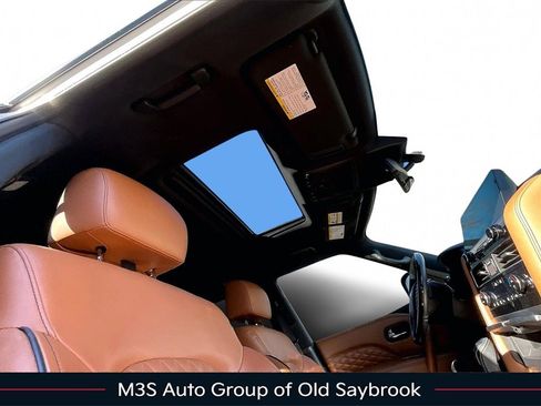 Used 2023 INFINITI QX80 Sensory w/ Cargo Package image 28