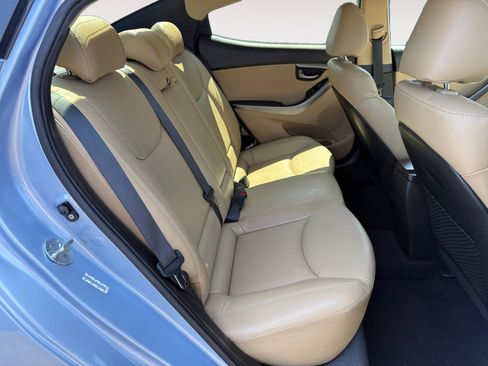 Used 2012 Hyundai Elantra Limited w/ Technology Pkg 5 FWD image 18