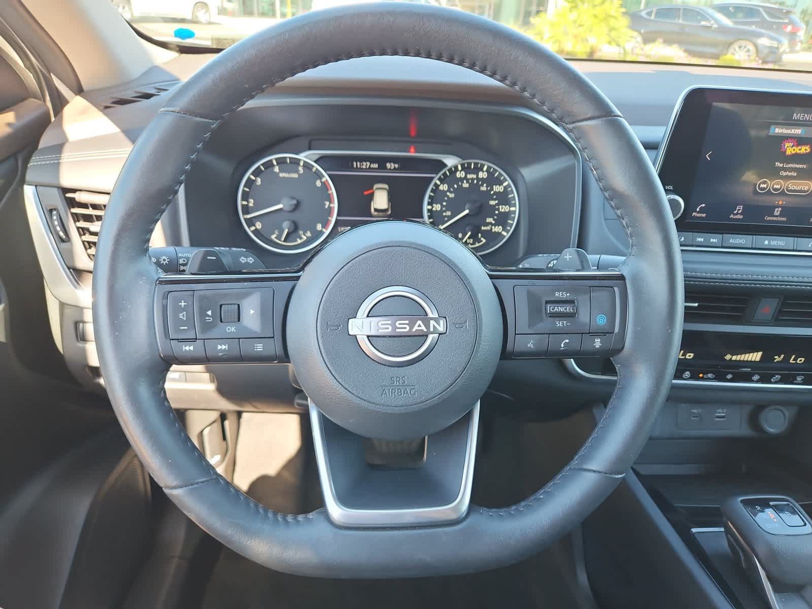 Used 2023 Nissan Rogue SV w/ SV Premium B Package AWD/4WD image 19
