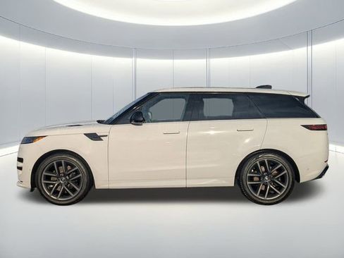 Used 2024 Land Rover Range Rover Sport Dynamic SE image 8