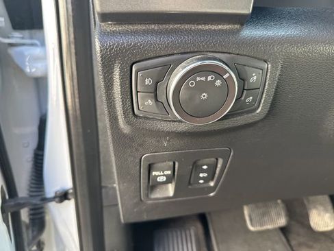 Used 2018 Ford F150 XLT w/ Equipment Group 301A Mid image 20