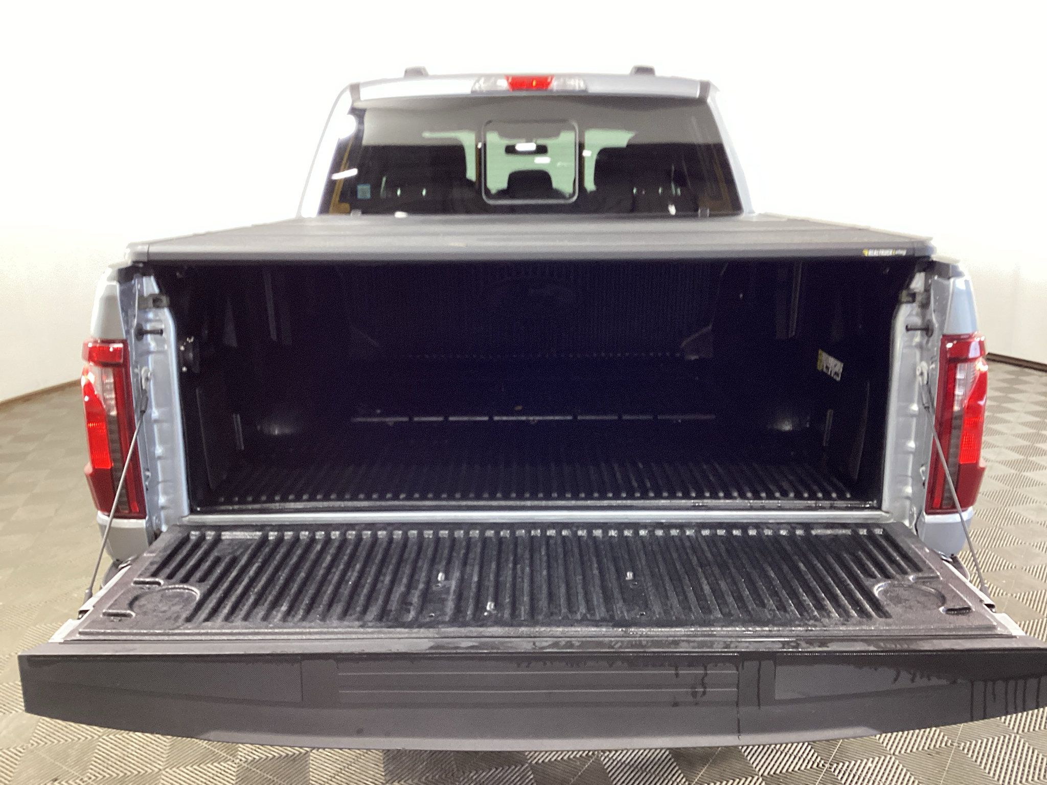 Used 2025 Ford F150 XLT w/ Equipment Group 302A MID AWD/4WD image 4