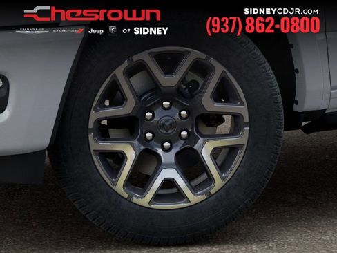 New 2026 RAM 1500 Laramie AWD/4WD image 8