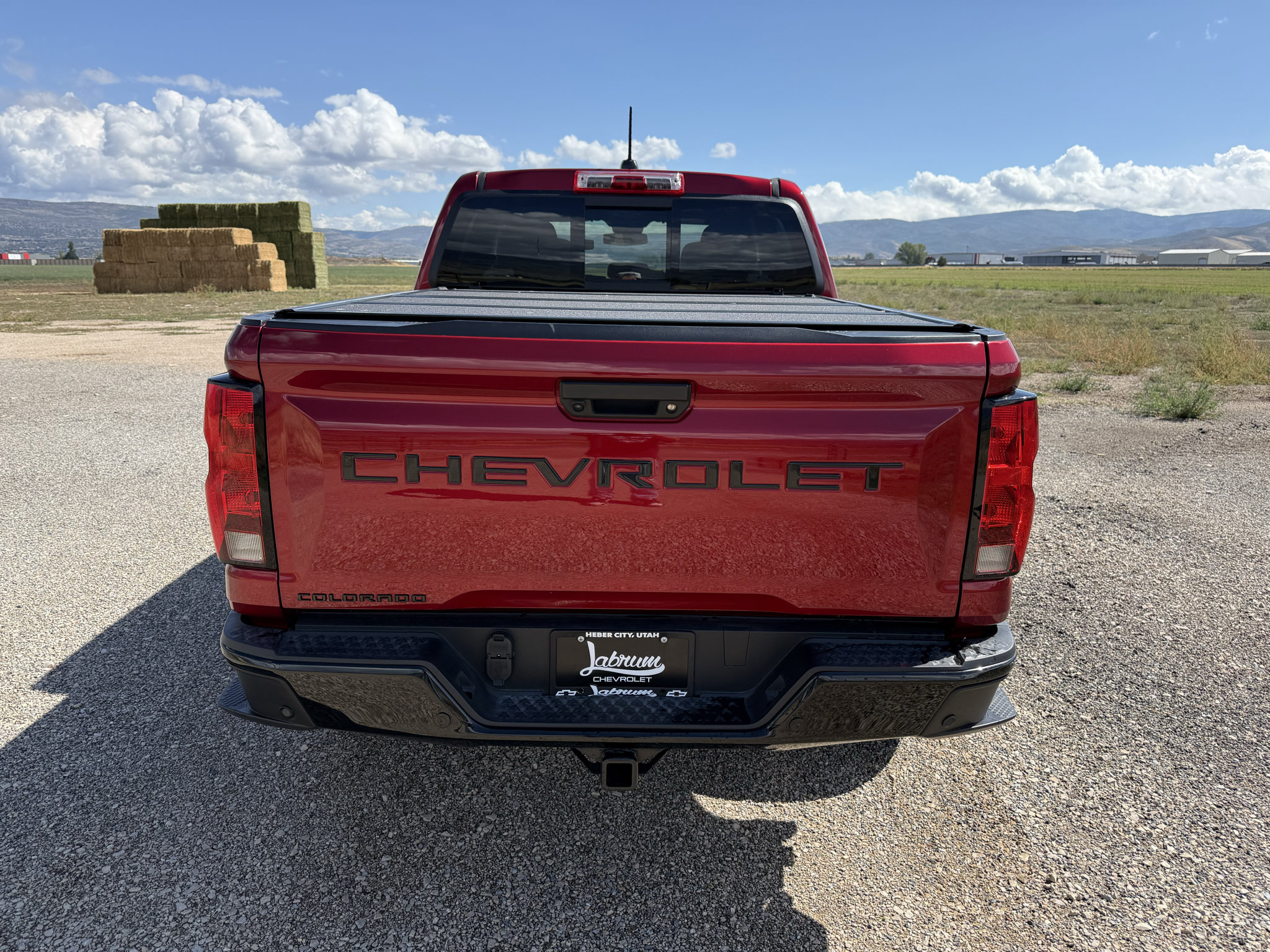Used 2024 Chevrolet Colorado Trail Boss w/ Technology Package AWD/4WD image 6