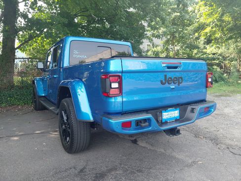 Used 2022 Jeep Gladiator Overland AWD/4WD image 30