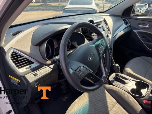 Used 2016 Hyundai Santa Fe Sport image 14