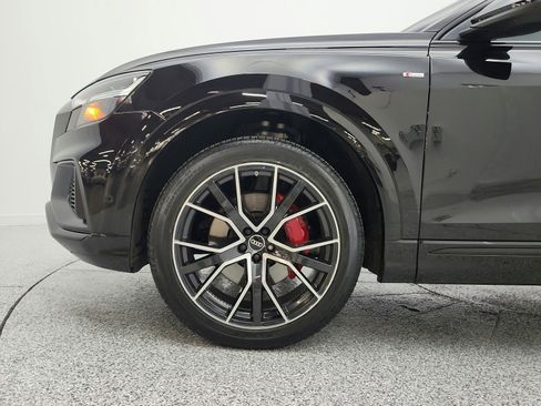 Used 2022 Audi Q8 Premium Plus AWD/4WD image 23