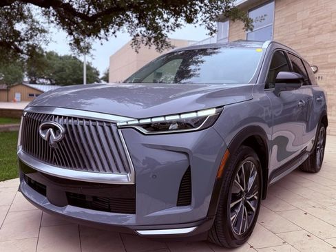 Certified 2026 INFINITI QX60 Luxe w/ Family Package AWD/4WD image 2
