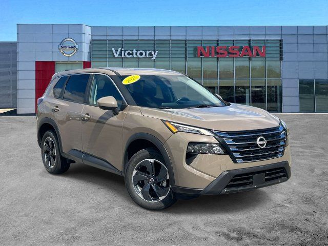 Certified 2025 Nissan Rogue SV AWD/4WD image 1