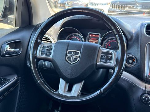 Used 2020 Dodge Journey Crossroad FWD image 23