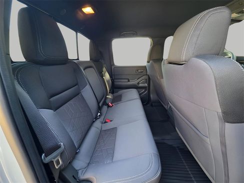 New 2026 Nissan Frontier SV image 9