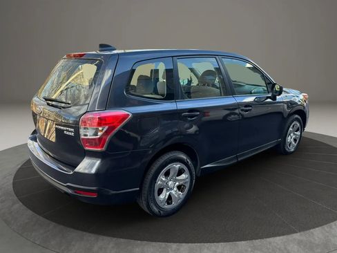 Used 2016 Subaru Forester 2.5i AWD/4WD image 14