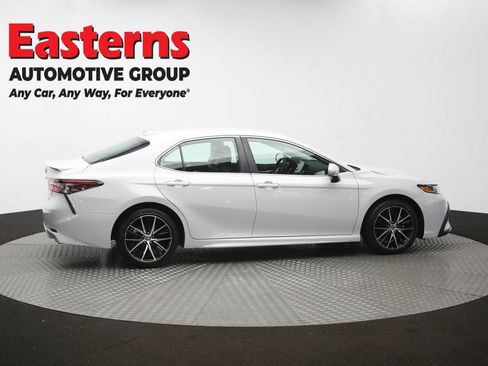 Used 2024 Toyota Camry SE w/ Cold Weather Package FWD image 42