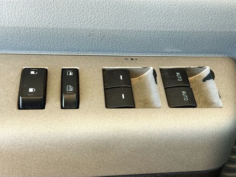 Used 2016 Ford F250 XLT w/ XLT Value Package image 21