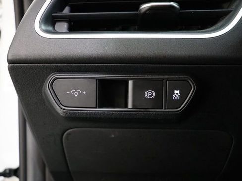 Used 2025 Kia K4 LXS image 22