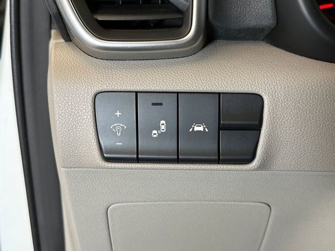 Used 2022 Kia Sportage LX w/ LX AWD Value Edition Package image 17