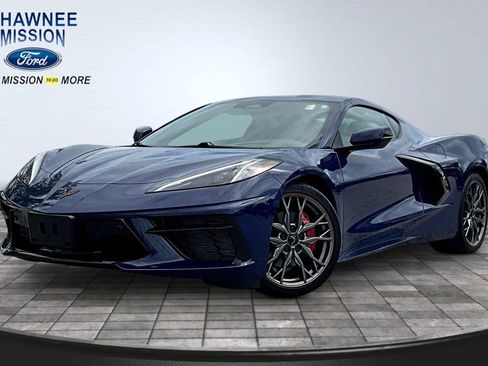 Used 2025 Chevrolet Corvette Stingray Preferred Cpe w/ Battery Protection Package RWD image 1