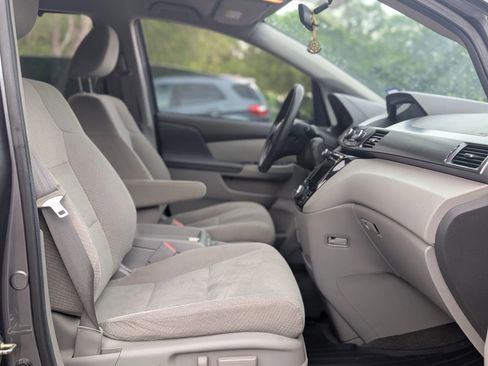 Used 2014 Honda Odyssey EX image 22
