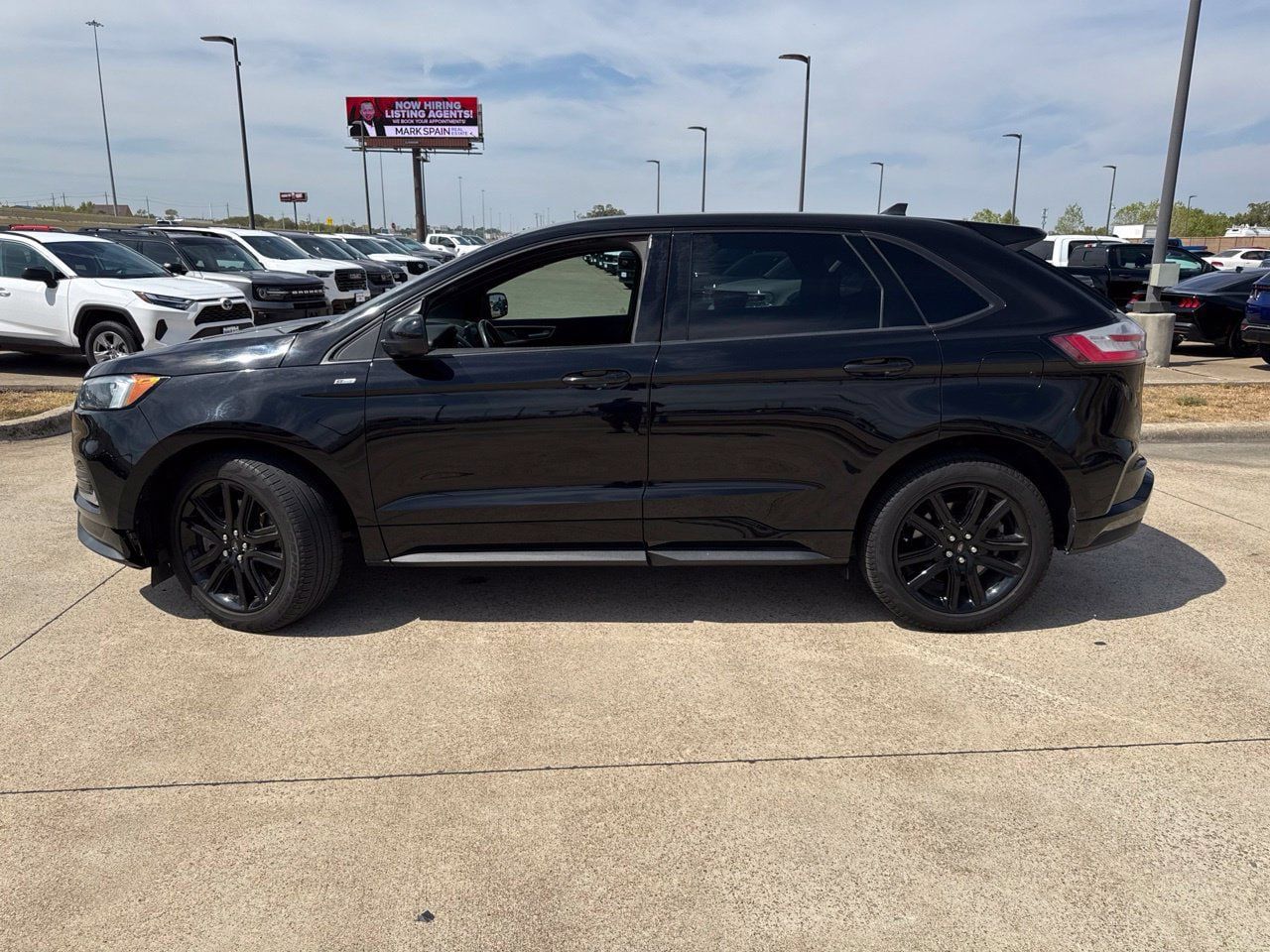 Used 2023 Ford Edge ST-Line AWD/4WD image 3