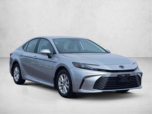 Used 2025 Toyota Camry LE w/ Convenience Package AWD/4WD image 3