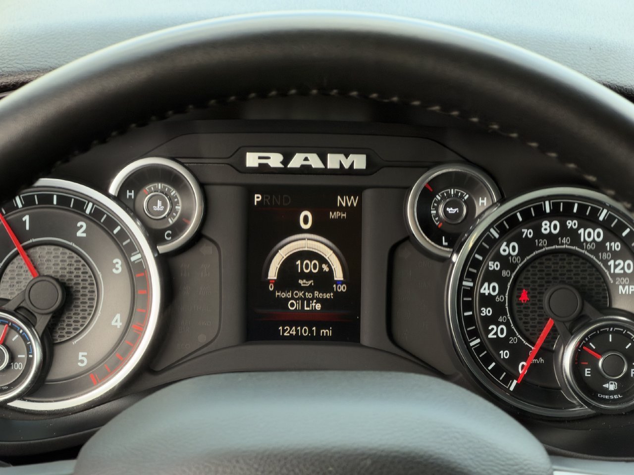 Used 2024 RAM 2500 Big Horn w/ Off Road Package AWD/4WD image 19