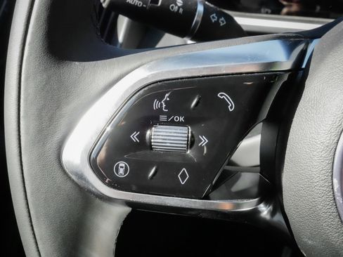 Used 2024 Jaguar I-PACE R-Dynamic HSE AWD/4WD image 19