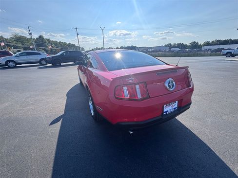 Used 2012 Ford Mustang Coupe RWD image 4