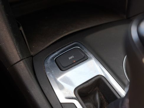 Used 2020 Chevrolet Equinox LT AWD/4WD image 36