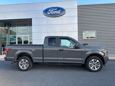 Used 2018 Ford F150 XL w/ Equipment Group 101A Mid AWD/4WD image 14