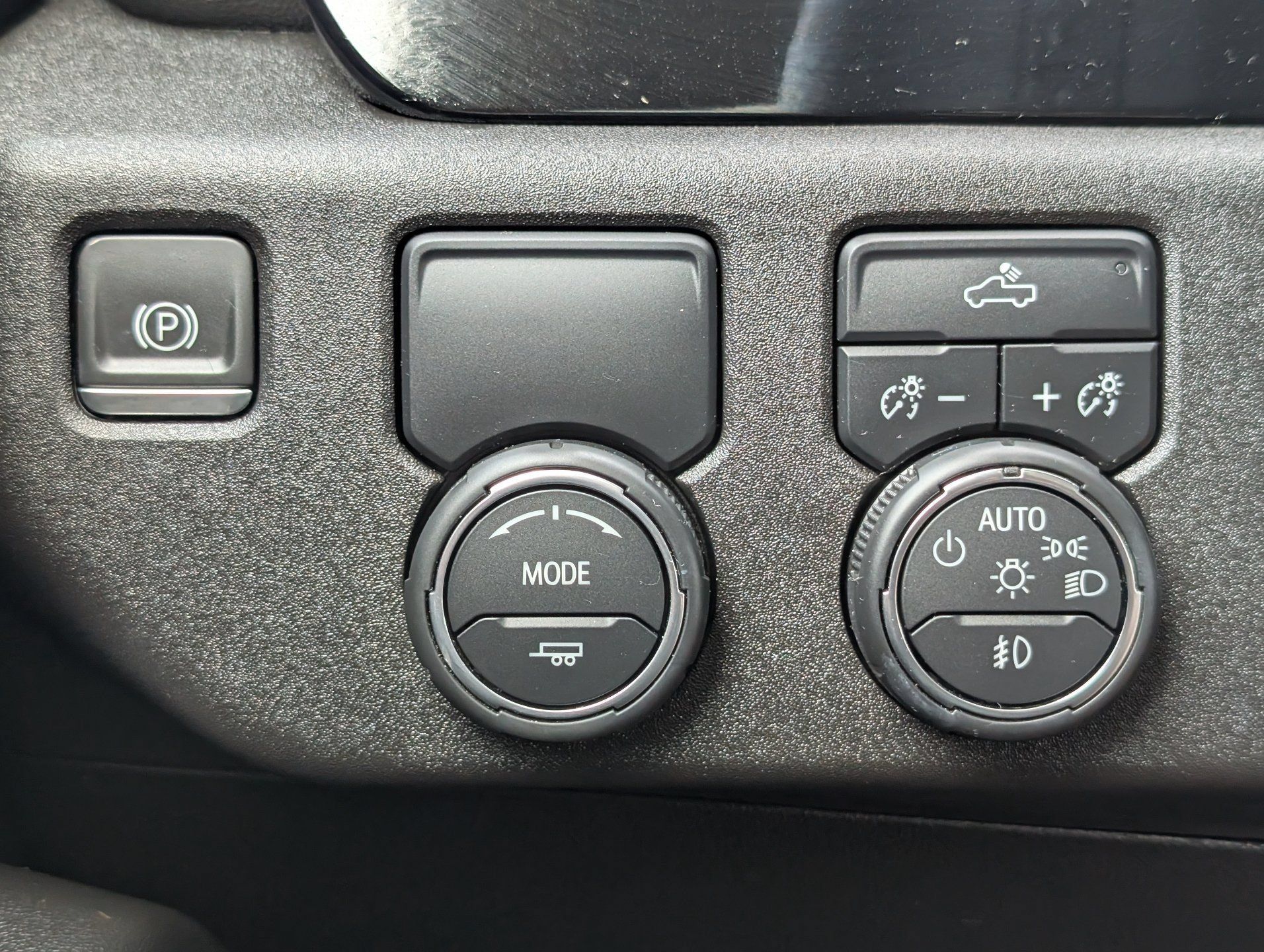 Used 2024 Chevrolet Silverado 1500 RST w/ LPO, Liner Protection Package RWD image 24