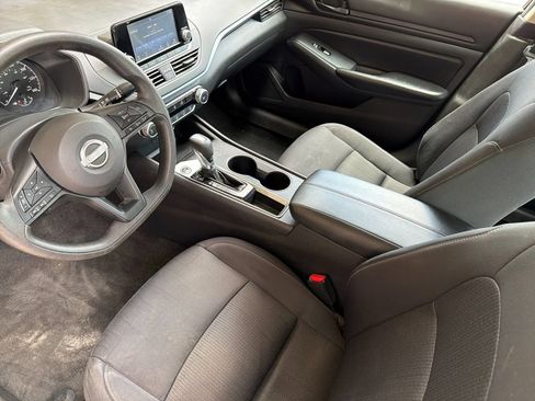 Used 2023 Nissan Altima 2.5 S FWD image 10