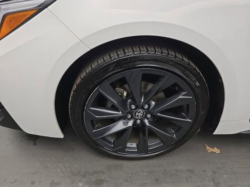 Used 2023 Toyota Corolla SE image 15