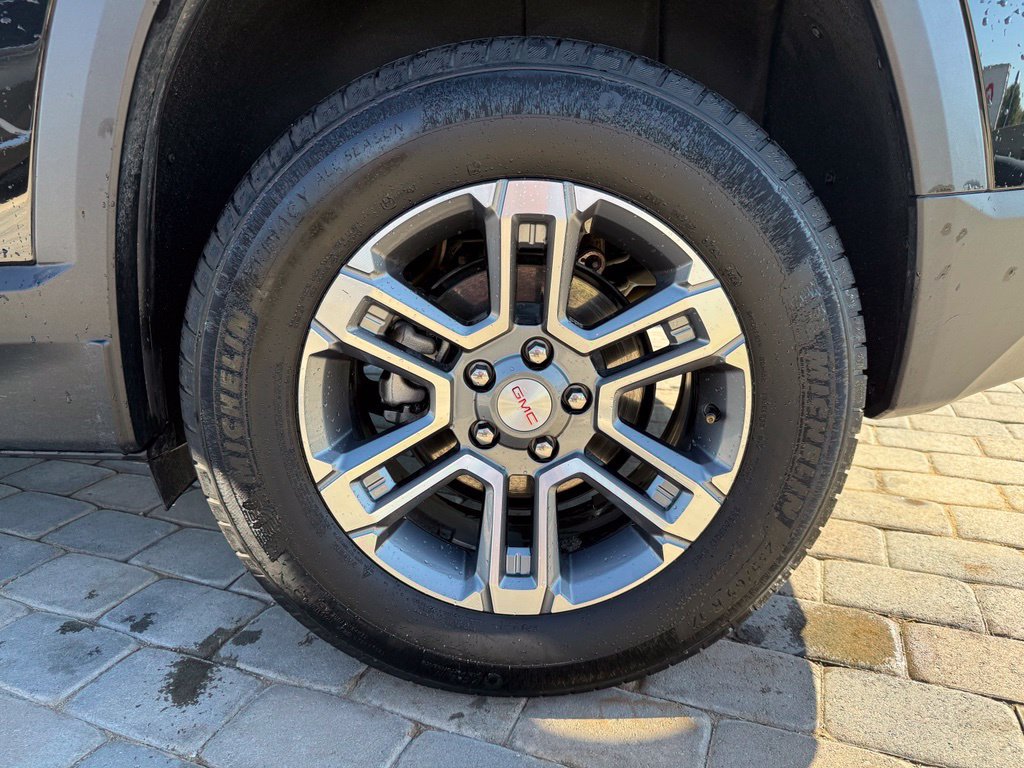 Used 2026 GMC Terrain Elevation FWD image 9