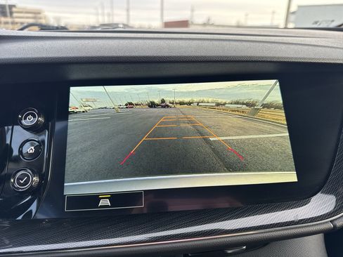 Certified 2023 Buick Envision Essence image 17