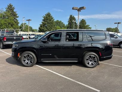 Used 2024 Jeep Wagoneer Series II w/ Rear Seat Video Group 1