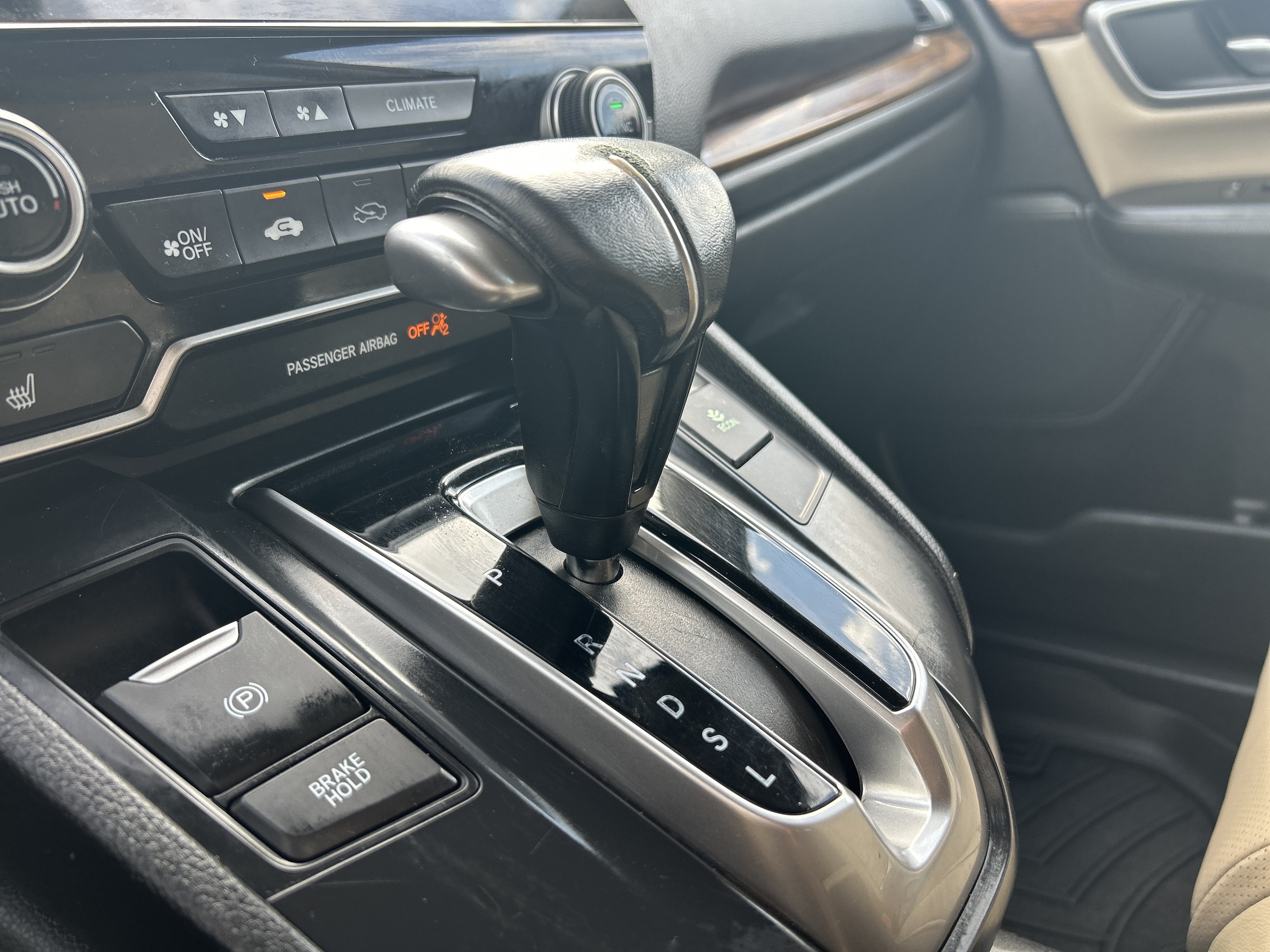 Used 2018 Honda CR-V Touring image 17