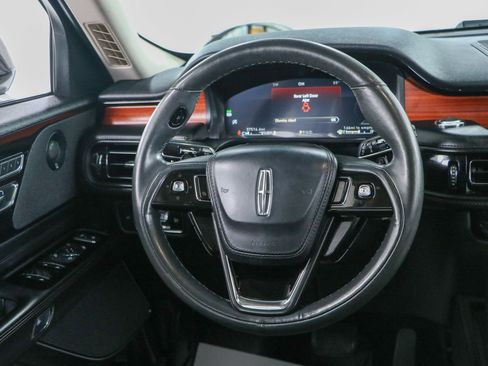 Used 2024 Lincoln Aviator Reserve w/ Jet Package RWD image 12