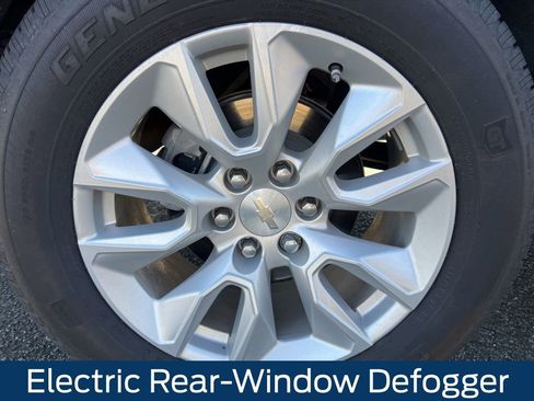 Certified 2024 Chevrolet Silverado 1500 Custom image 13