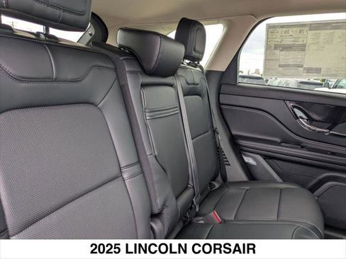 New 2025 Lincoln Corsair Grand Touring w/ Equipment Group 302A AWD/4WD image 13