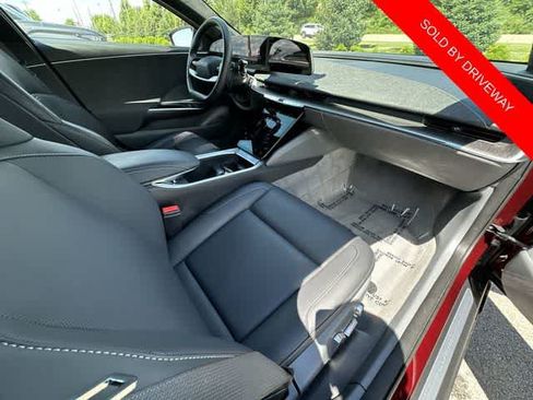 Used 2024 Lucid Air Touring AWD/4WD image 19