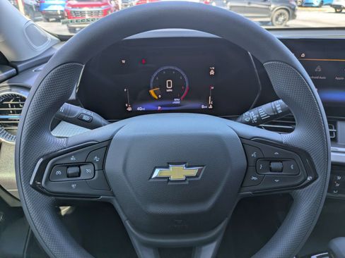 New 2026 Chevrolet Trax LT FWD image 19