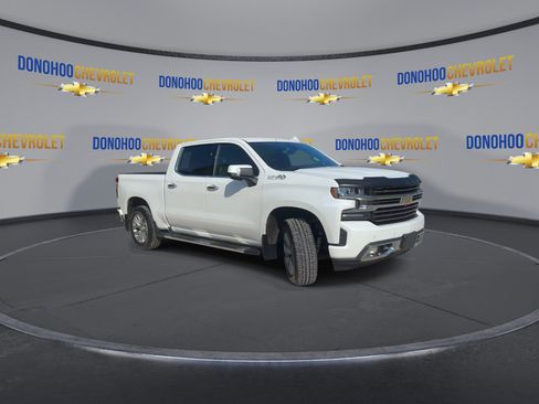 Used 2020 Chevrolet Silverado 1500 High Country w/ Technology Package AWD/4WD image 5