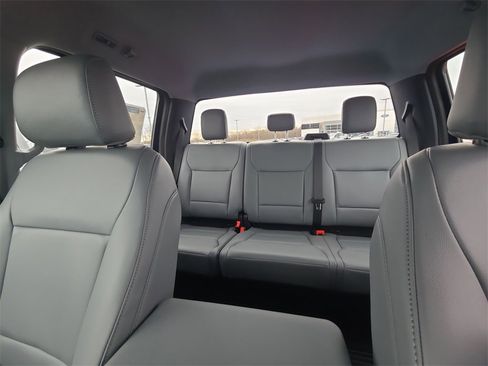 New 2026 Ford F250 XL w/ FX4 Off-Road Package image 13