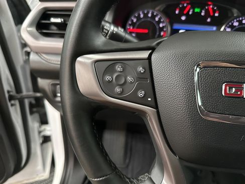 Used 2023 GMC Acadia AT4 w/ Preferred Package image 16
