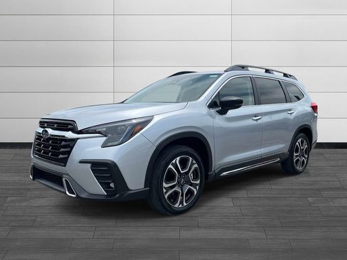 Certified 2025 Subaru Ascent Touring AWD/4WD image 7